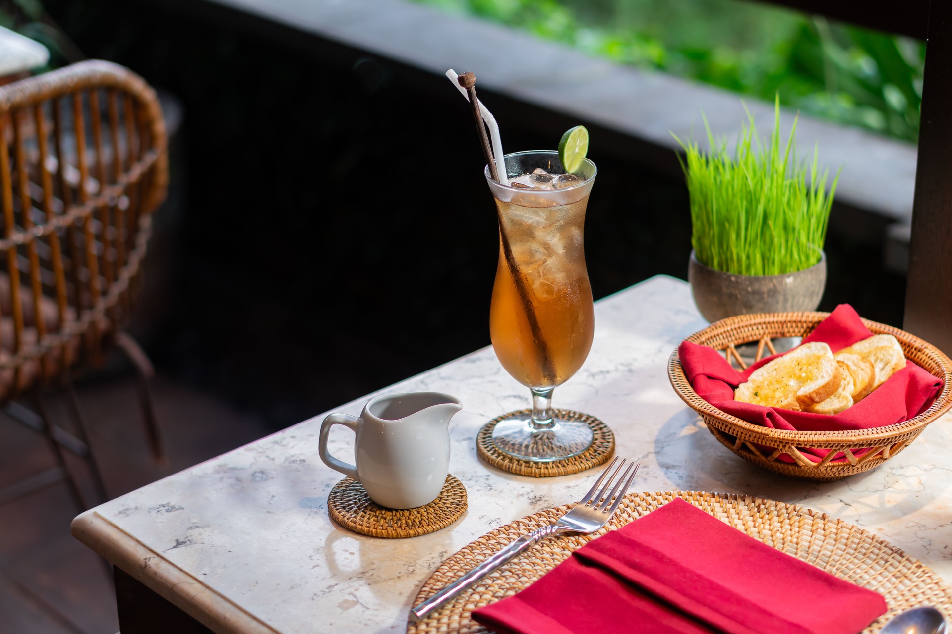 Elegant Dining Table Setup with Refreshing Drinks